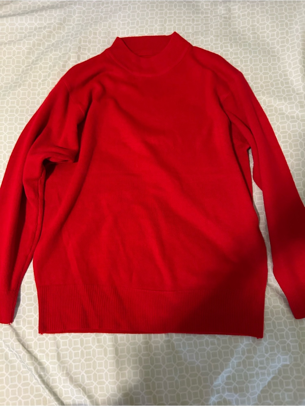 5/$10‼️ Red Mock Neck Sweater